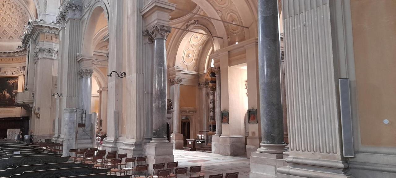 Corte Cavour. Una Mansarda Nel Cuore Della Citta Ravenna Eksteriør bilde